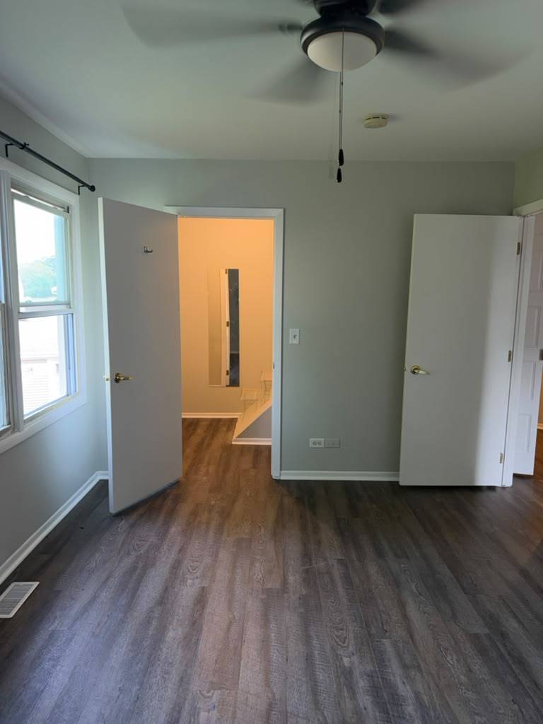 302 Creekside Drive Property Photo 9