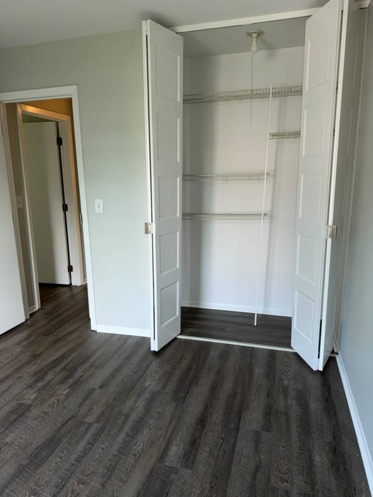 302 Creekside Drive Property Photo 11