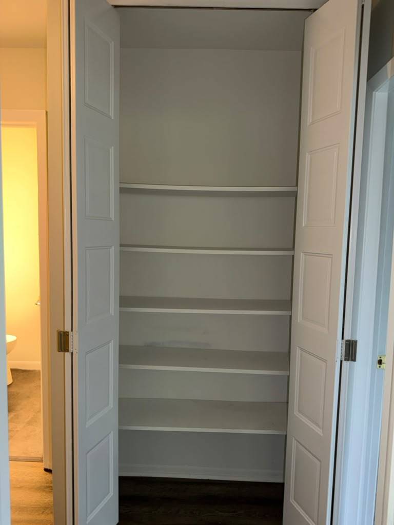 302 Creekside Drive Property Photo 12