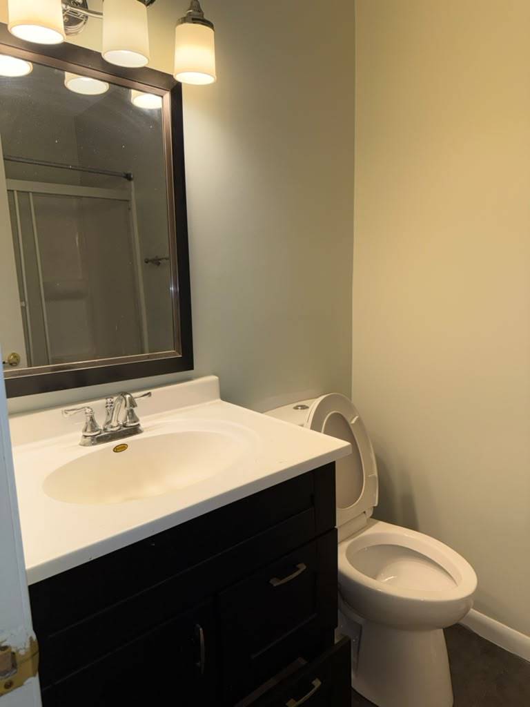 302 Creekside Drive Property Photo 16