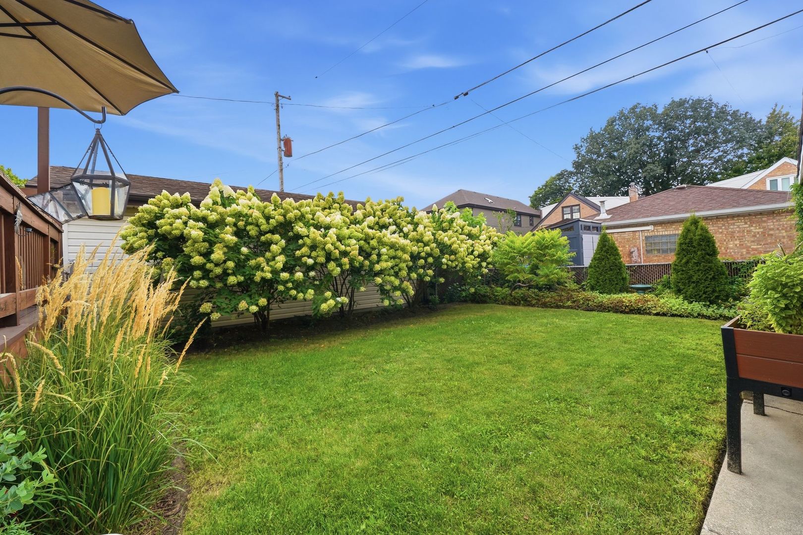 5712 S Nashville Avenue Property Photo 25