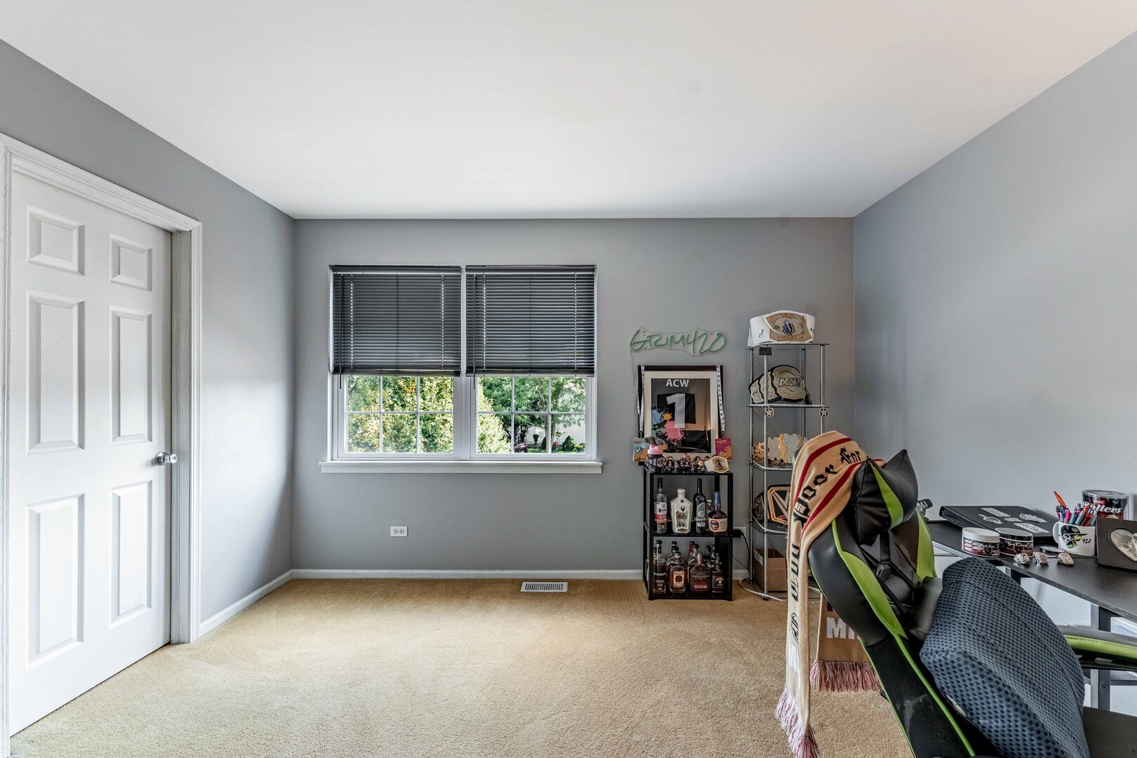 4618 Edinburgh Court Property Photo 12