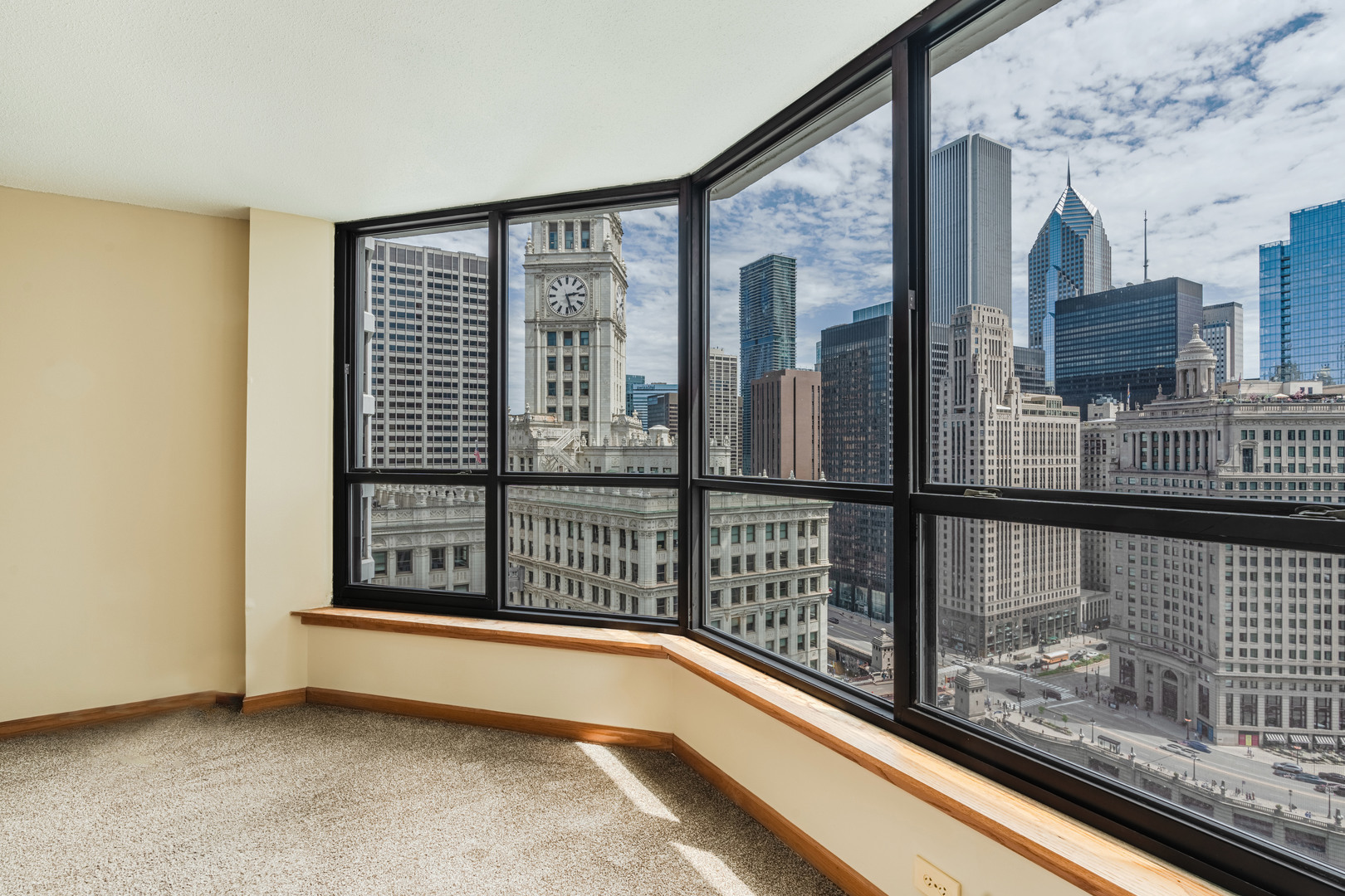 405 N Wabash Avenue 2207 Property Photo 8