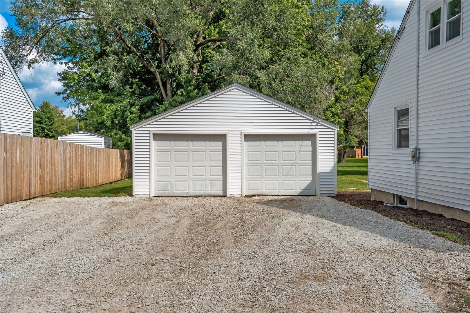 3230 40th Street Property Photo 6