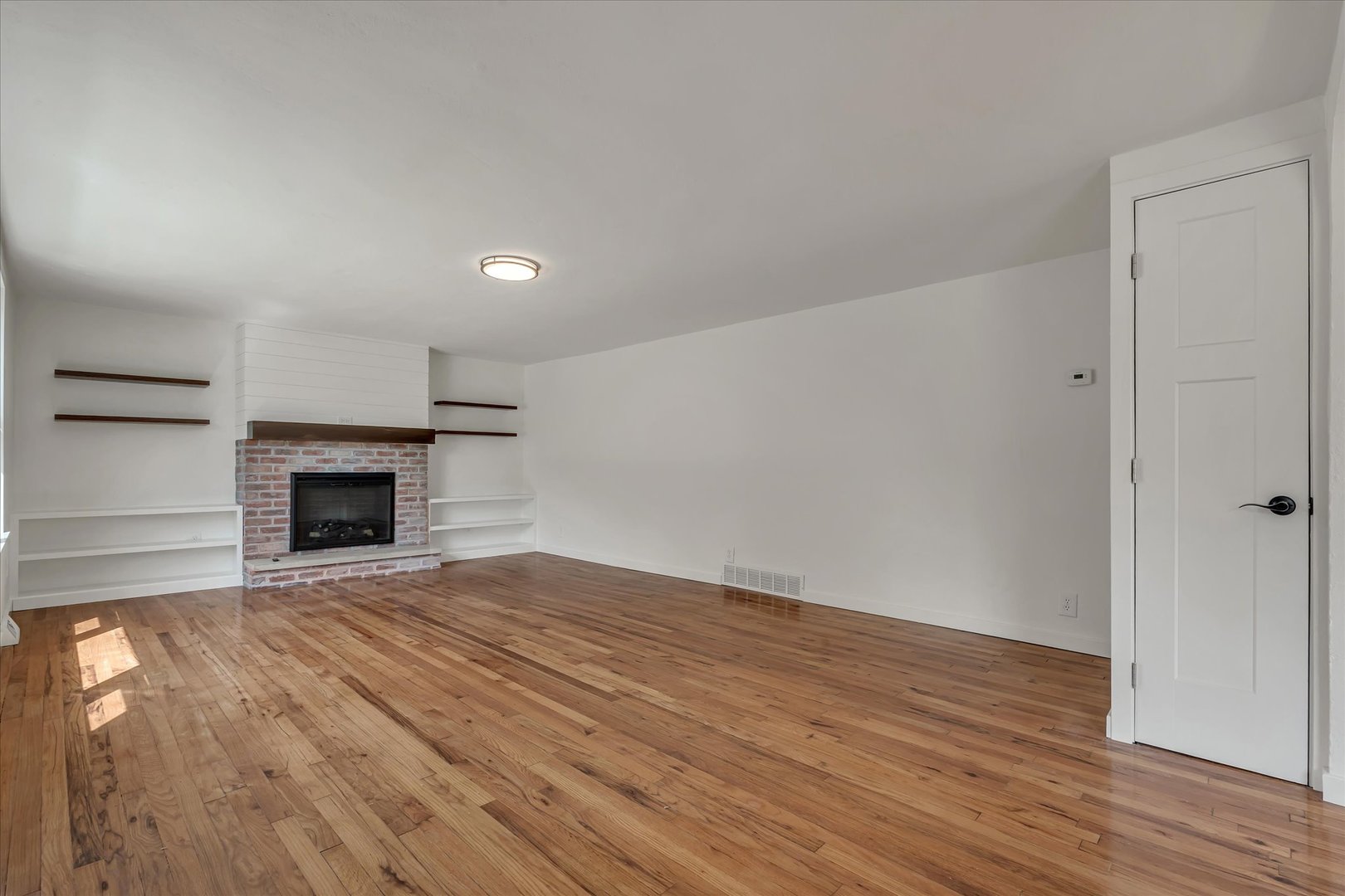 3230 40th Street Property Photo 9