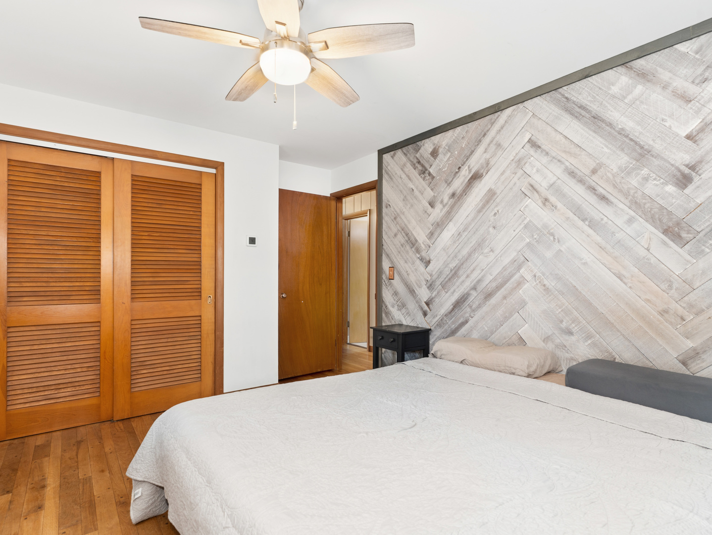 136 Park Avenue Property Photo 10