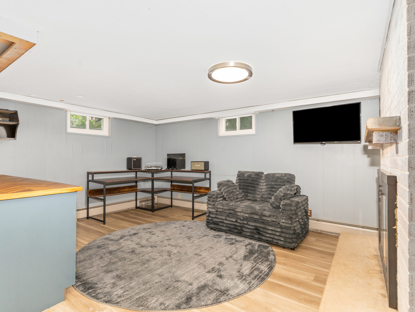 136 Park Avenue Property Photo 14