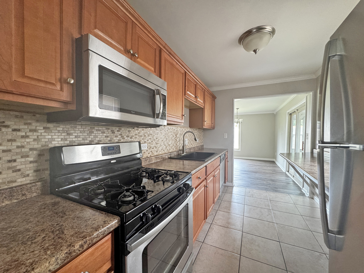 106 Buell Court Property Photo 7