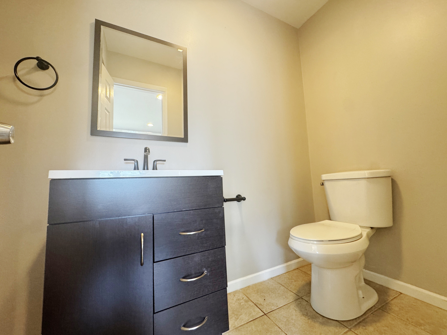 106 Buell Court Property Photo 14