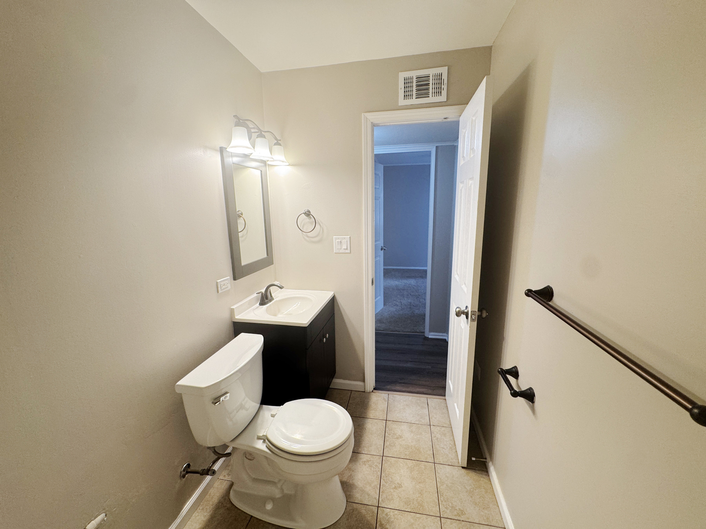 106 Buell Court Property Photo 18