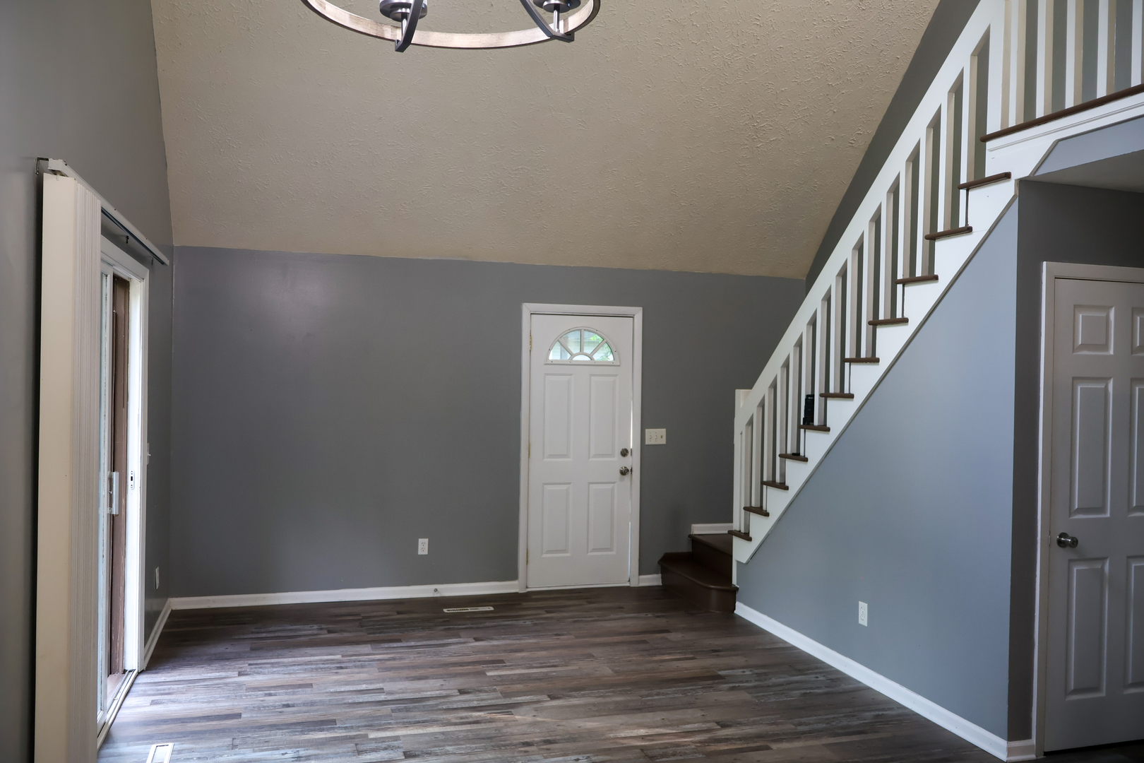 404 Atlantic Drive Property Photo 6