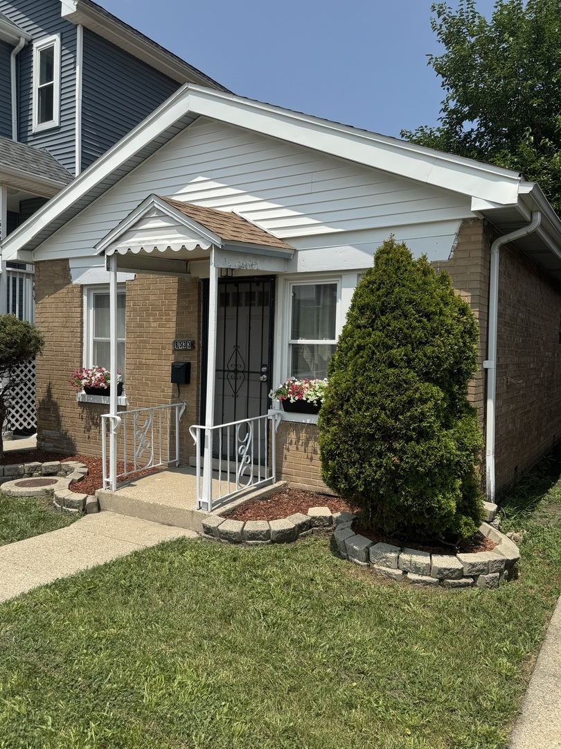 6533 16th Street Property Photo 1