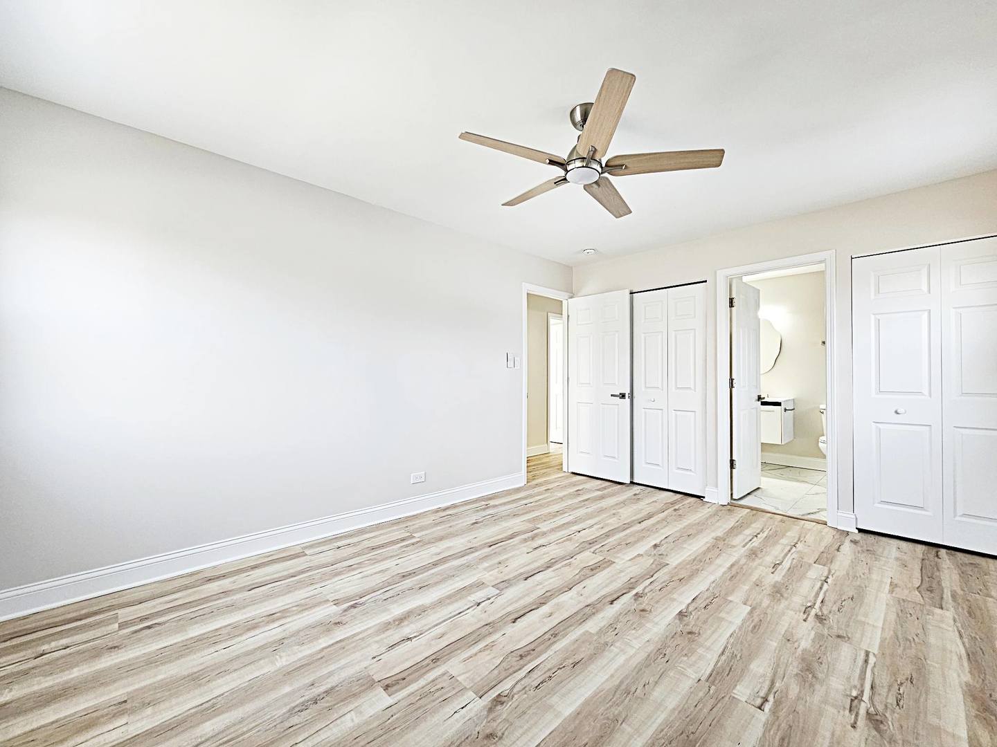 17850 Yale Lane Property Photo 7