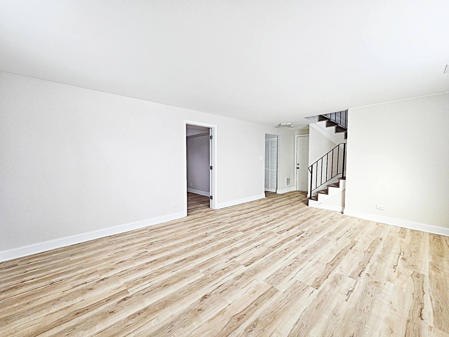 17850 Yale Lane Property Photo 12
