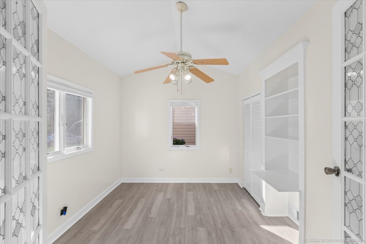 16204 Hamlin Avenue Property Photo 21