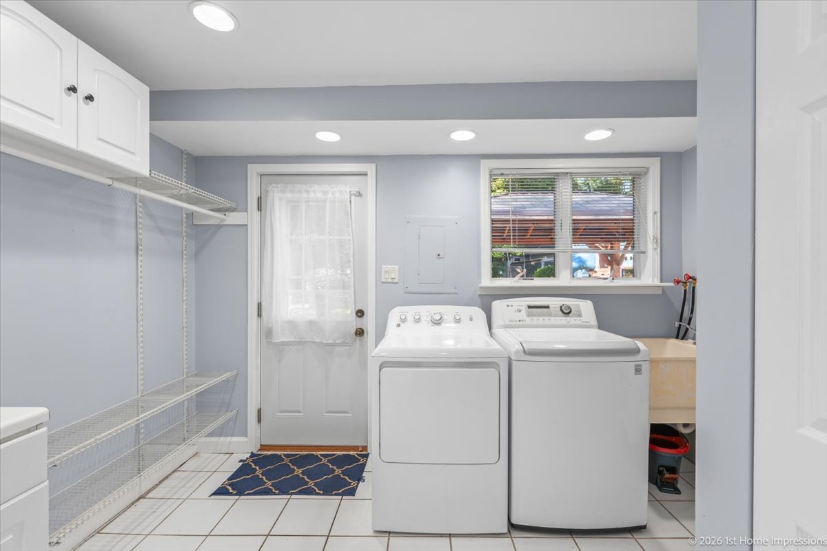 16204 Hamlin Avenue Property Photo 23
