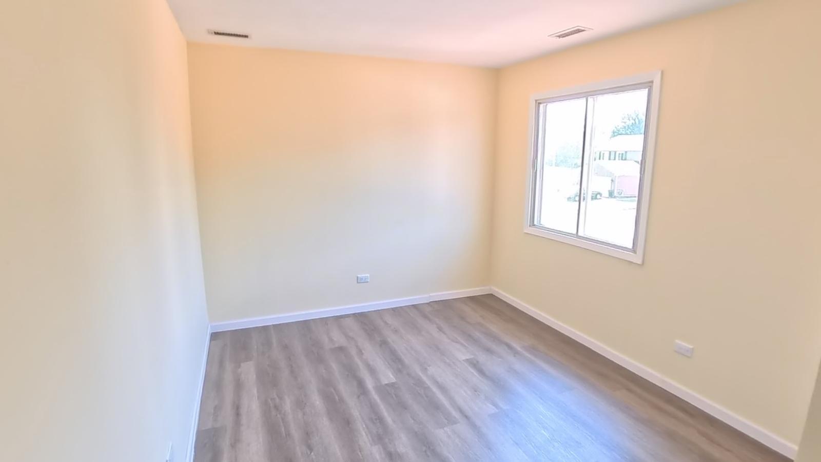 2404 Danbury Drive B2 Property Photo 13