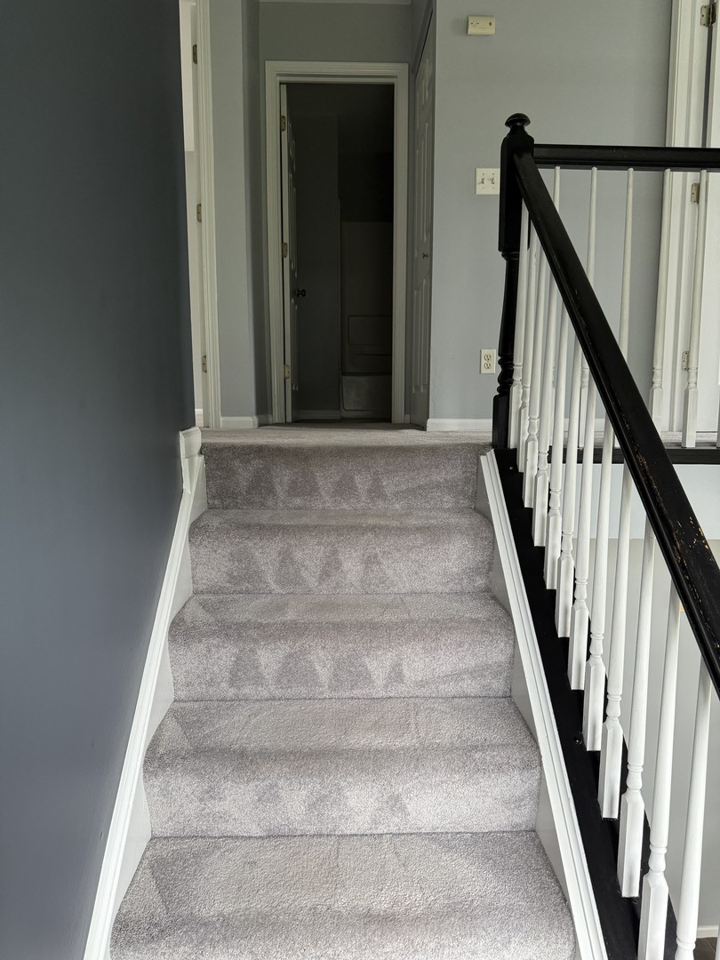 384 Reston Circle Property Photo 12