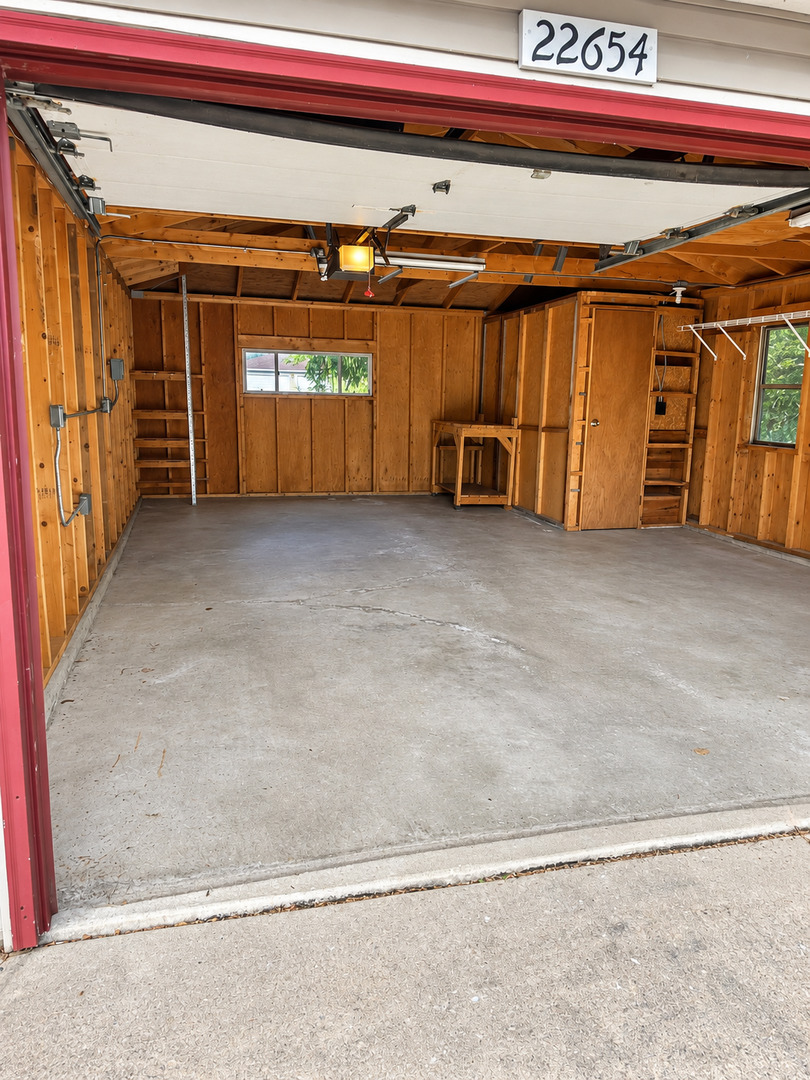 22654 Foxfire Drive Property Photo 26