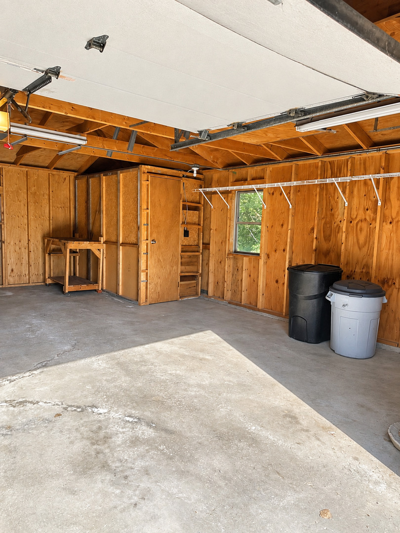 22654 Foxfire Drive Property Photo 27