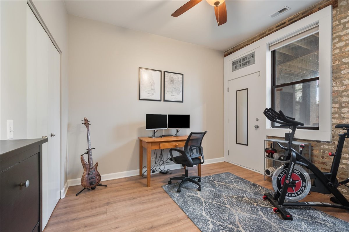 1846 W Berteau Avenue 1 Property Photo 17