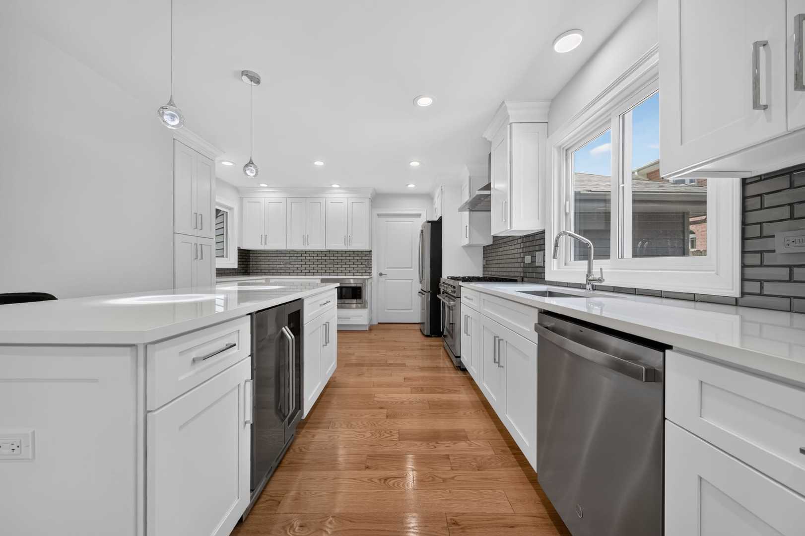 9811 W 57 Street Property Photo 14