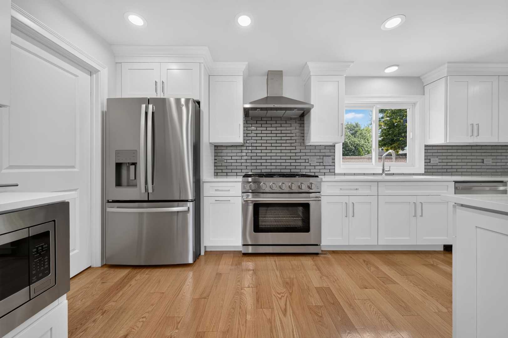 9811 W 57 Street Property Photo 17