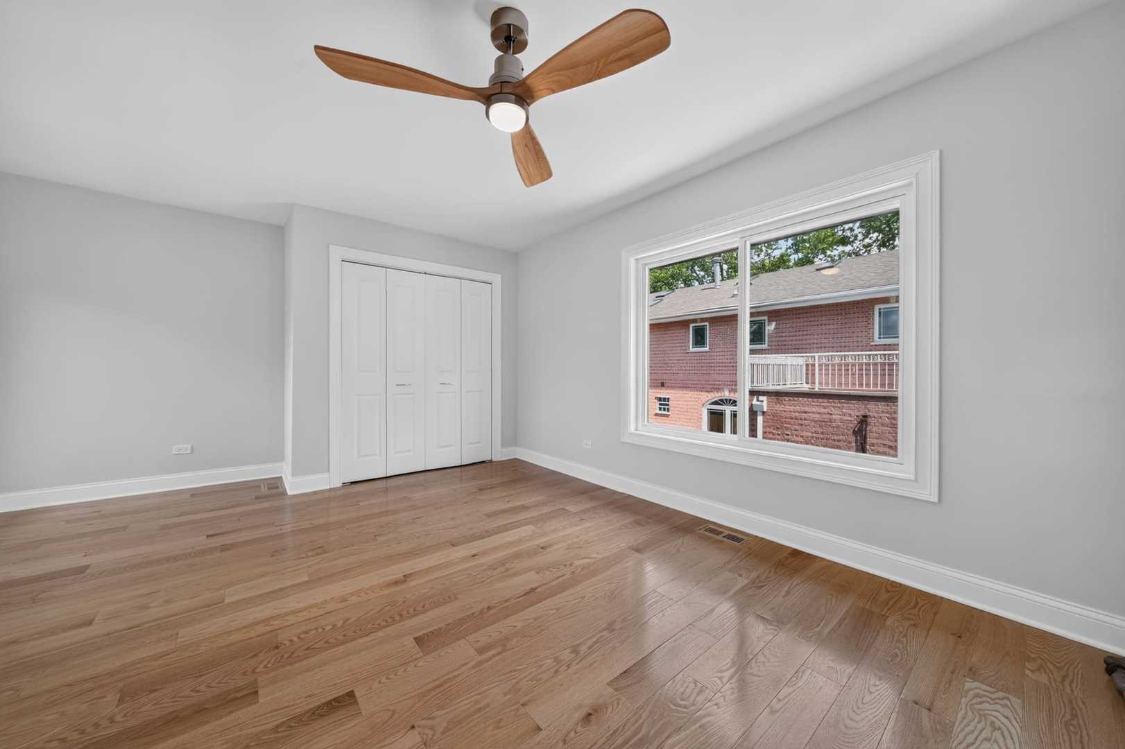 9811 W 57 Street Property Photo 20