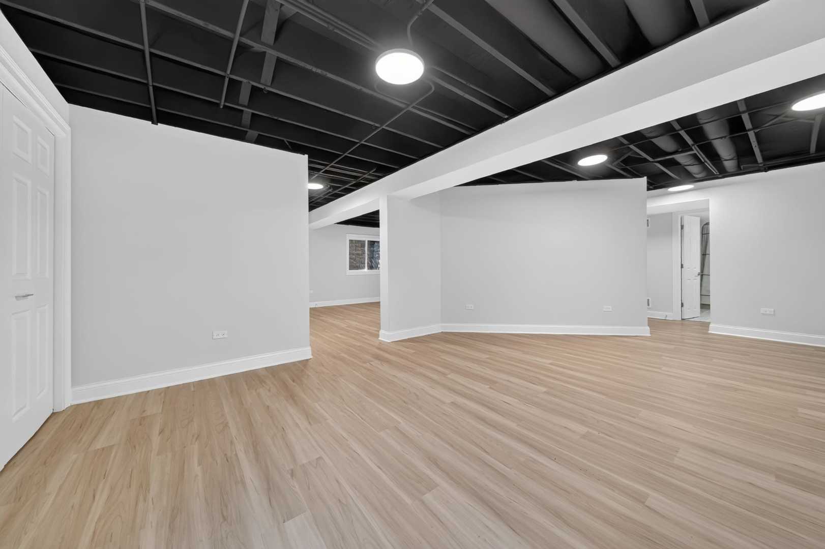 9811 W 57 Street Property Photo 26