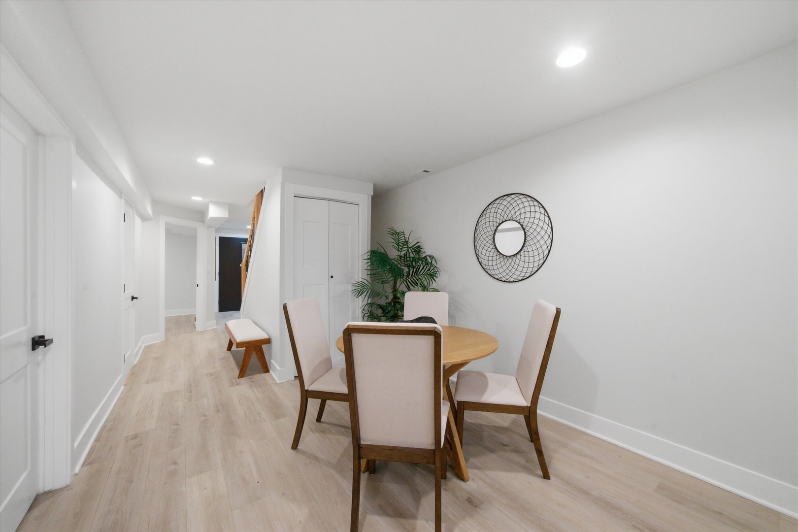 1641 N Springfield Avenue Property Photo 21