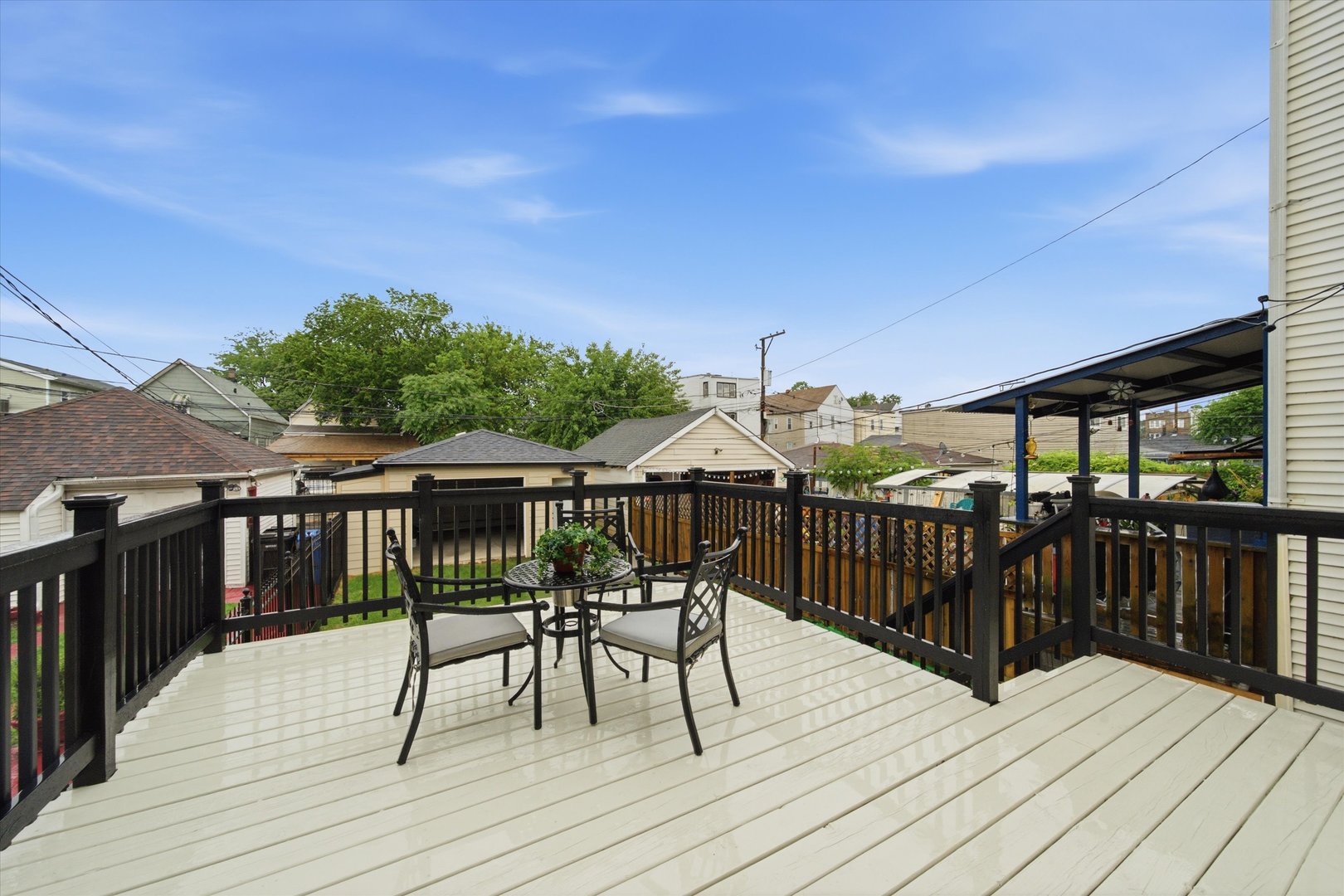 1641 N Springfield Avenue Property Photo 25