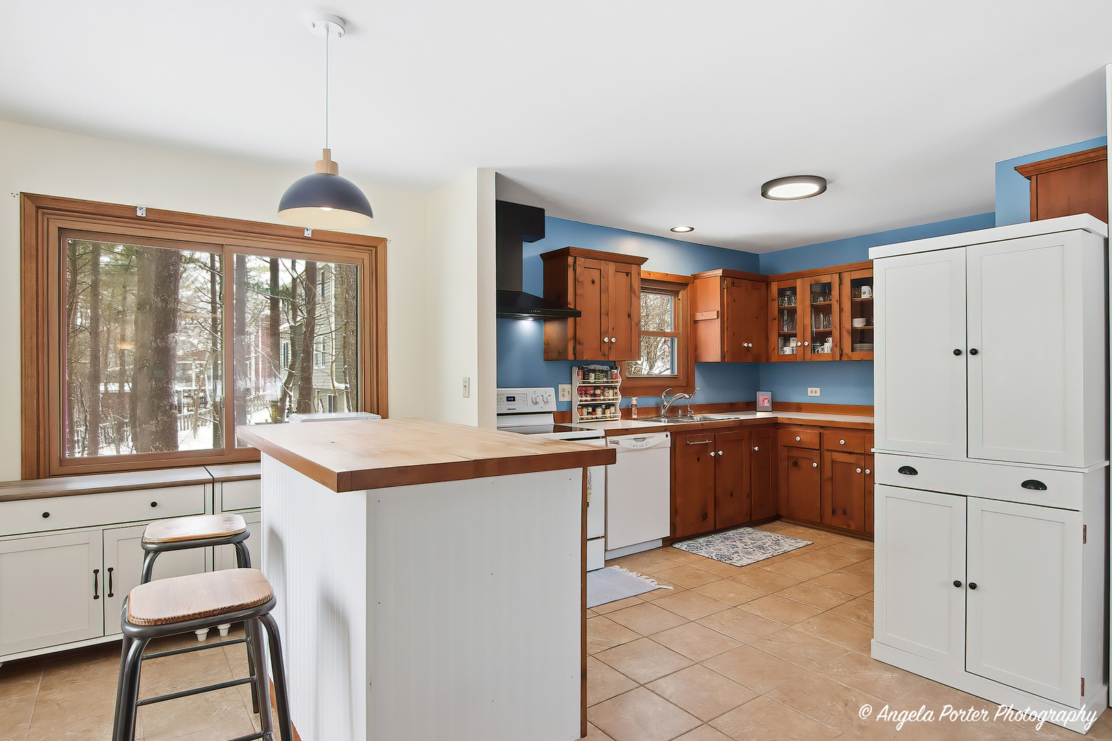22665 W Depot Street Property Photo 8