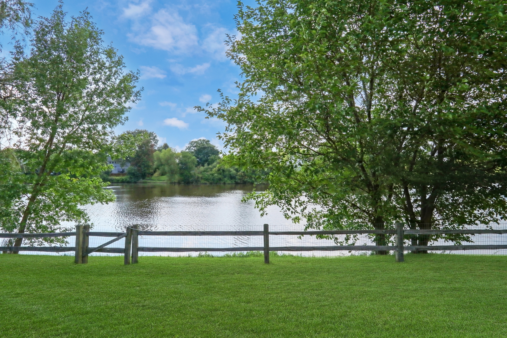1140 Oakmeadow Court Property Photo 6