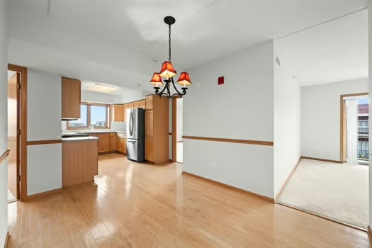 1327 Brown Street 508 Property Photo 6