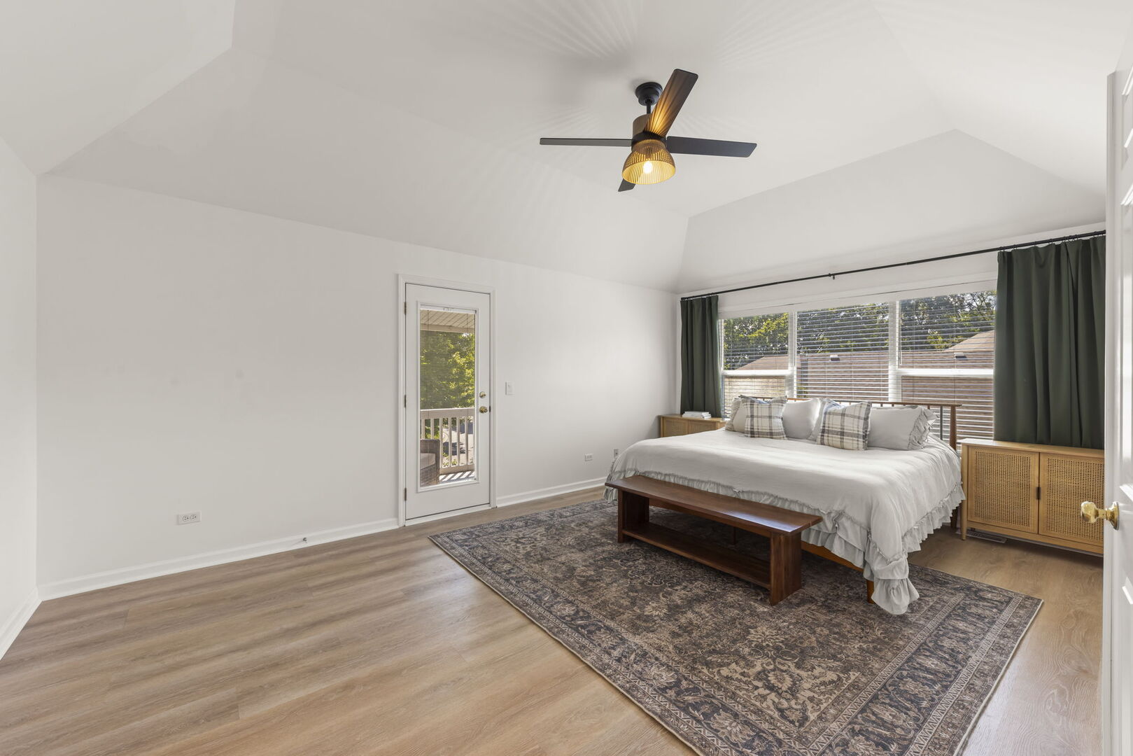 512 Arrowhead Drive Property Photo 3