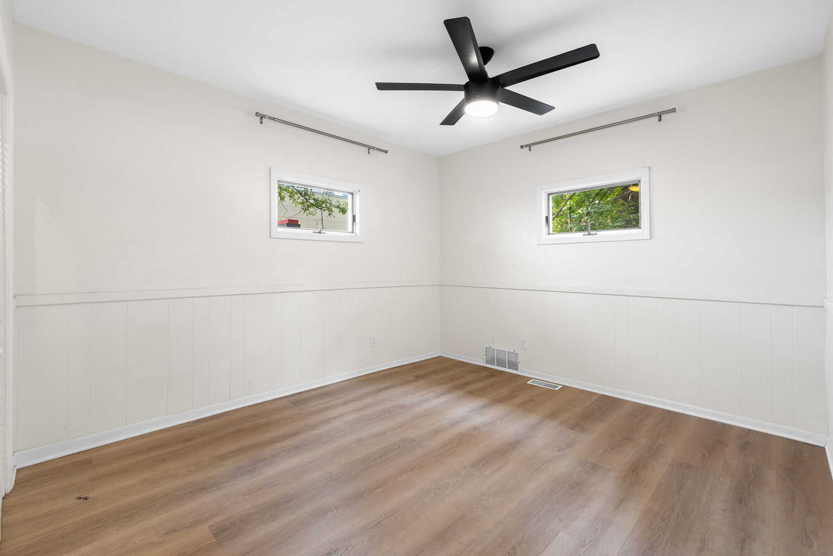 268 N Bonnie Brae Avenue Property Photo 18