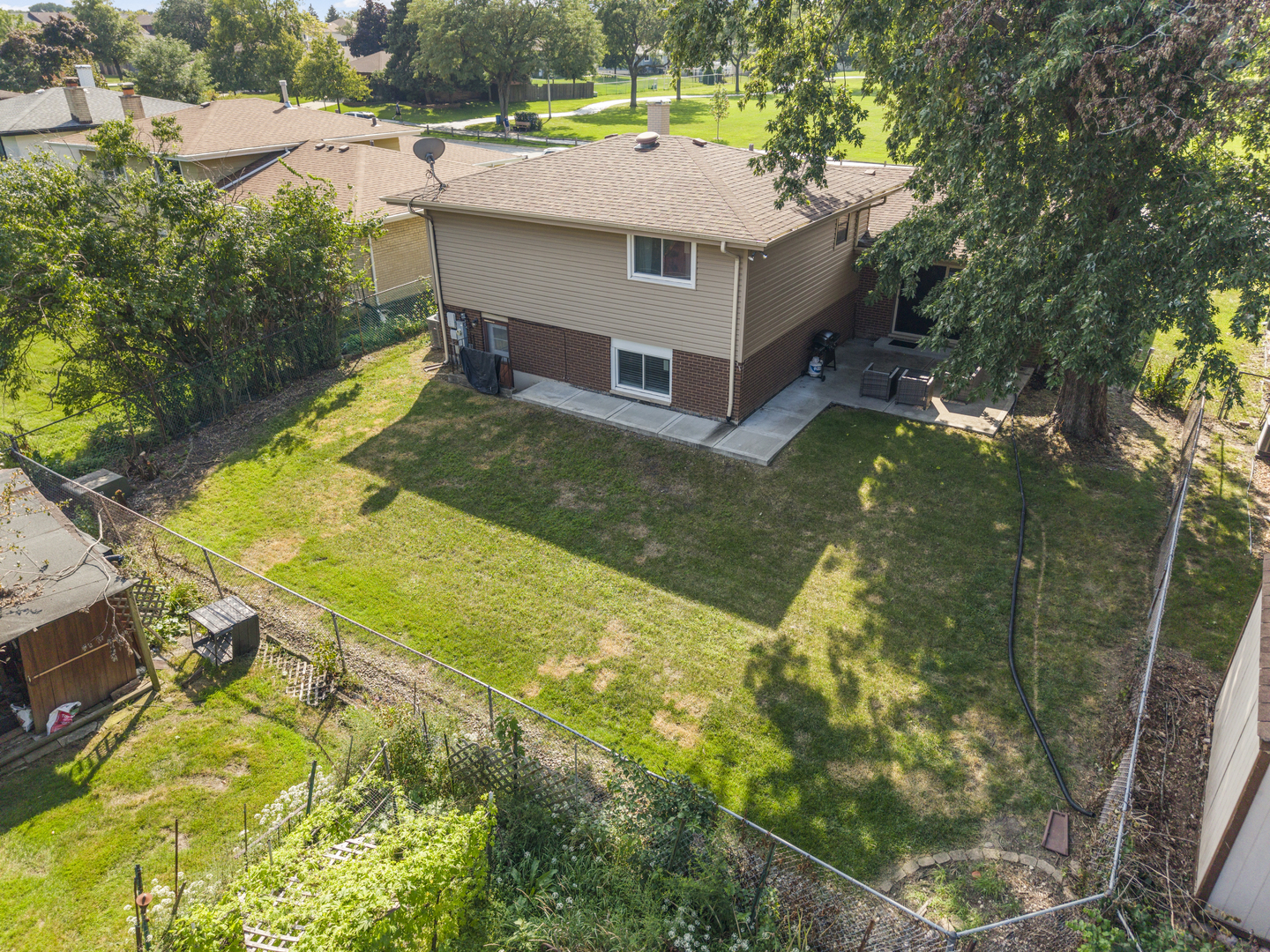 15521 Ridgeland Avenue Property Photo 28