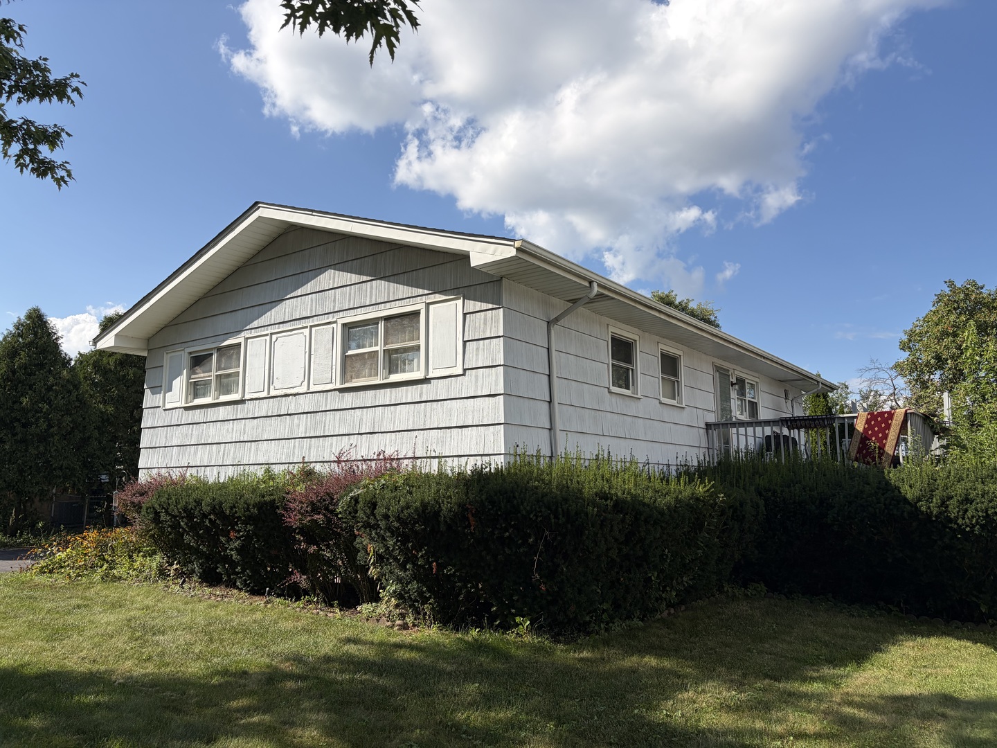 570 Jamison Lane Property Photo 3