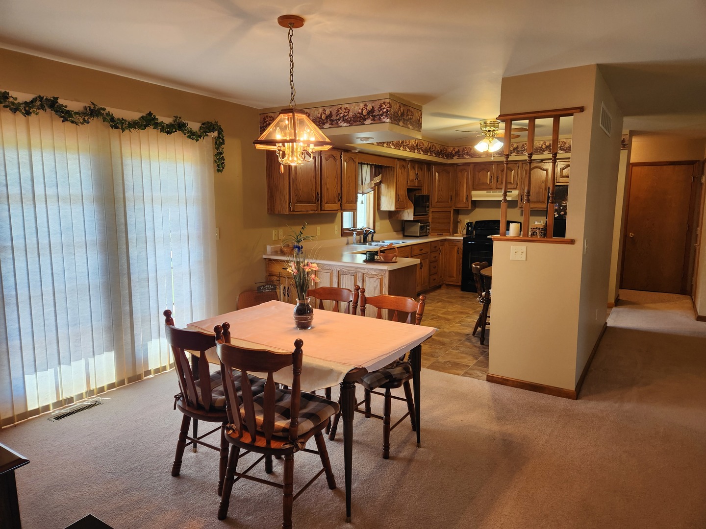 810 Marty Avenue Property Photo 5