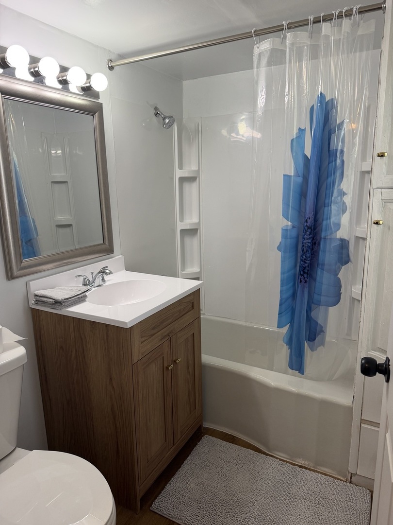 2919 Searles Avenue Property Photo 8