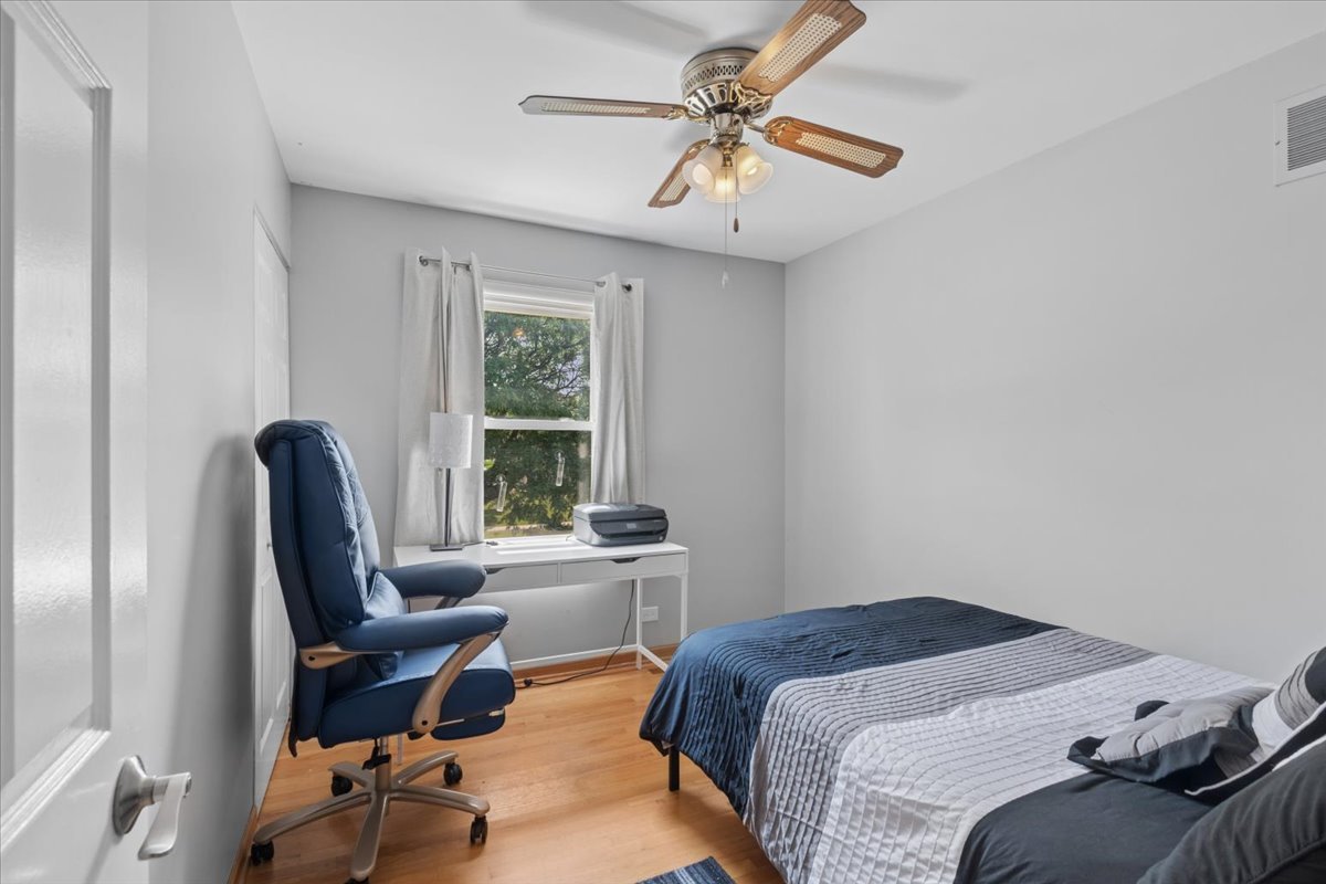 2204 Kensington Drive Property Photo 15