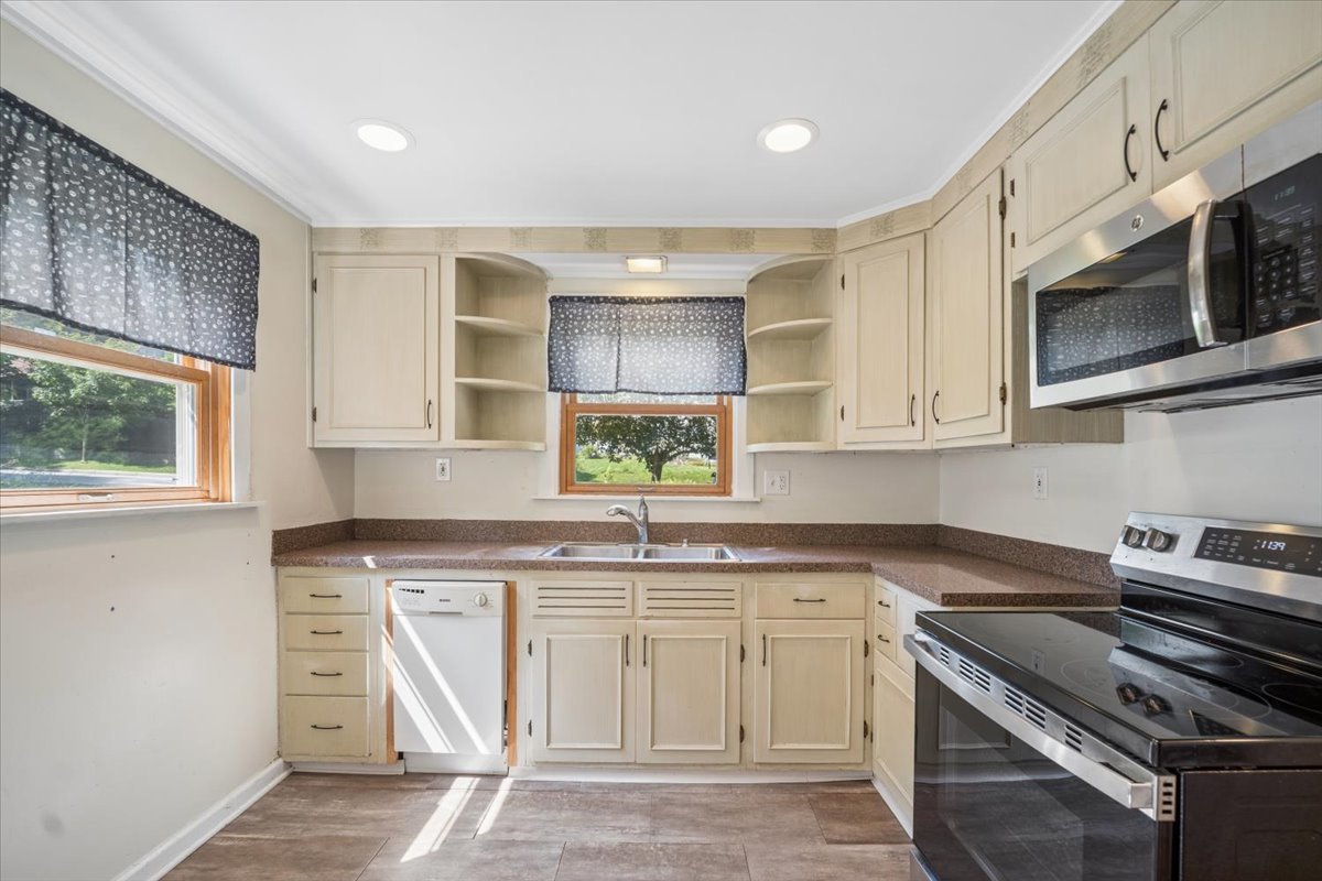 25 Mosedale Street Property Photo 8