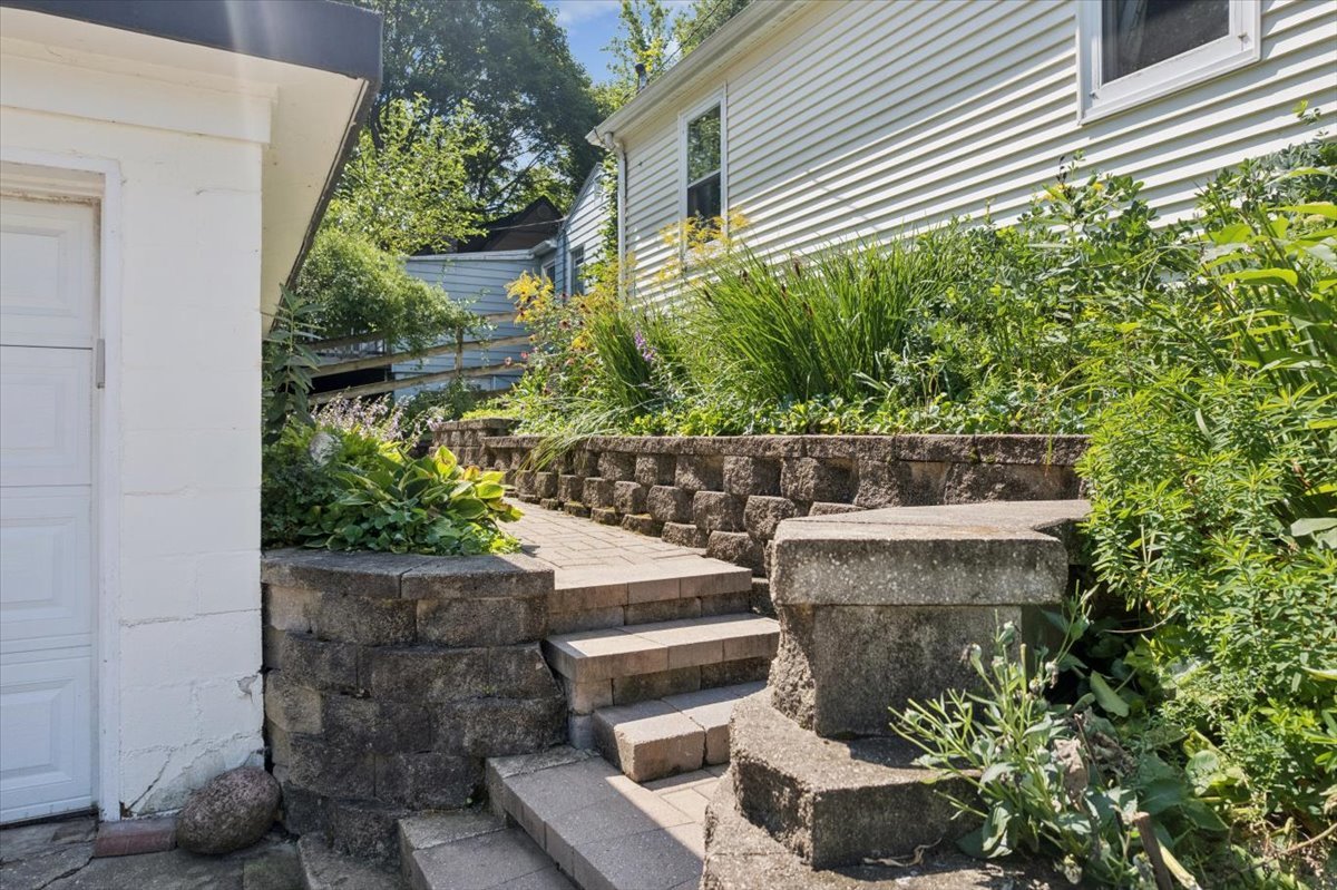 25 Mosedale Street Property Photo 19