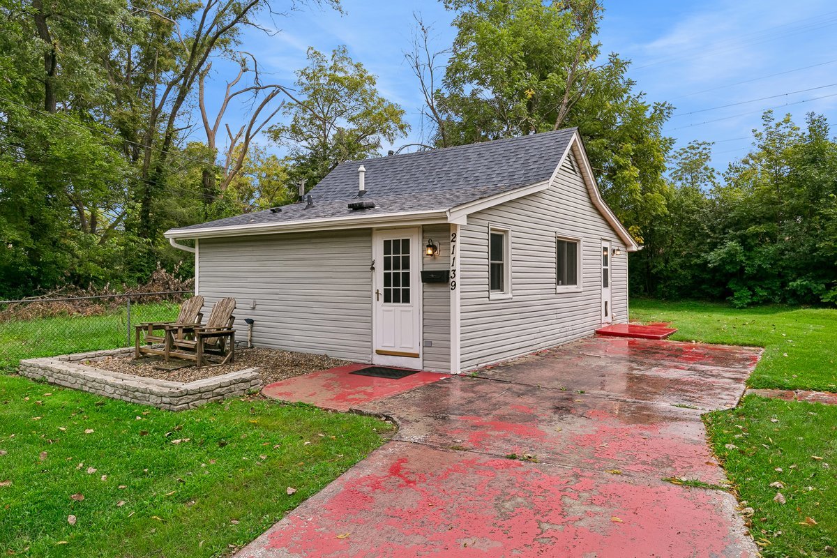 21139 Olympian Way Property Photo 1
