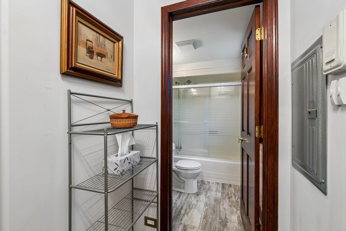 21139 Olympian Way Property Photo 10