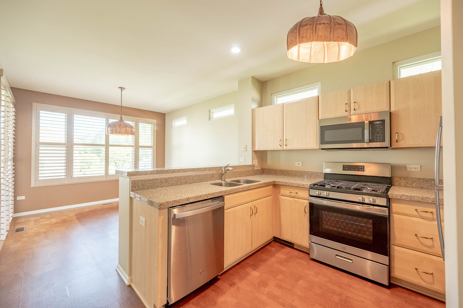 13114 Illinois Drive Property Photo 6