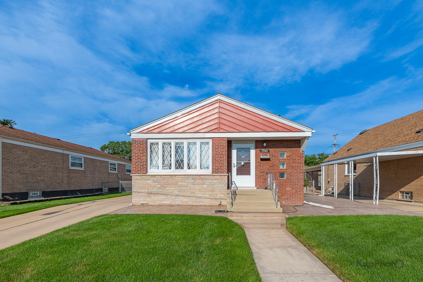 7966 S Kolin Avenue Property Photo 1