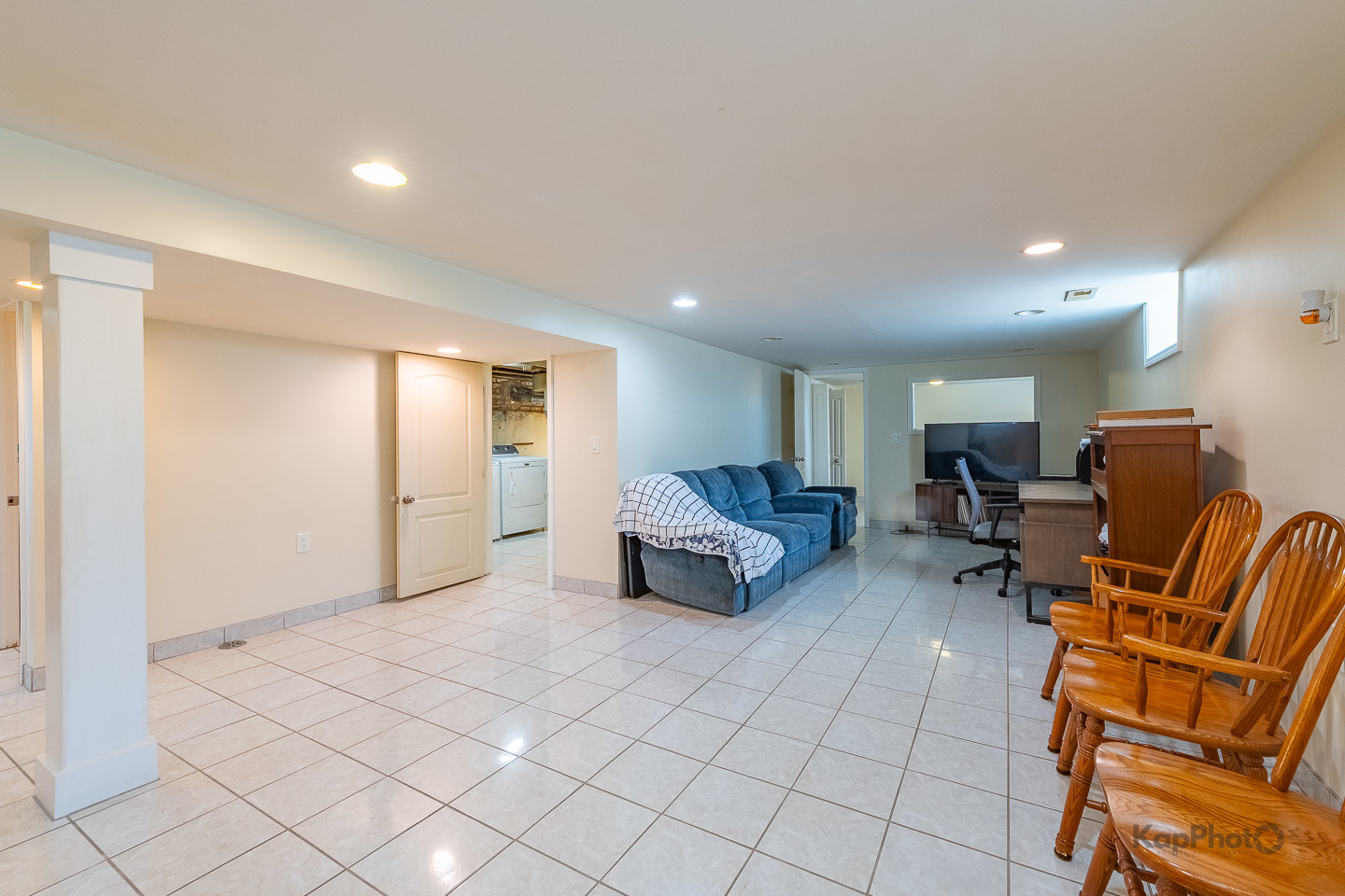 7966 S Kolin Avenue Property Photo 17