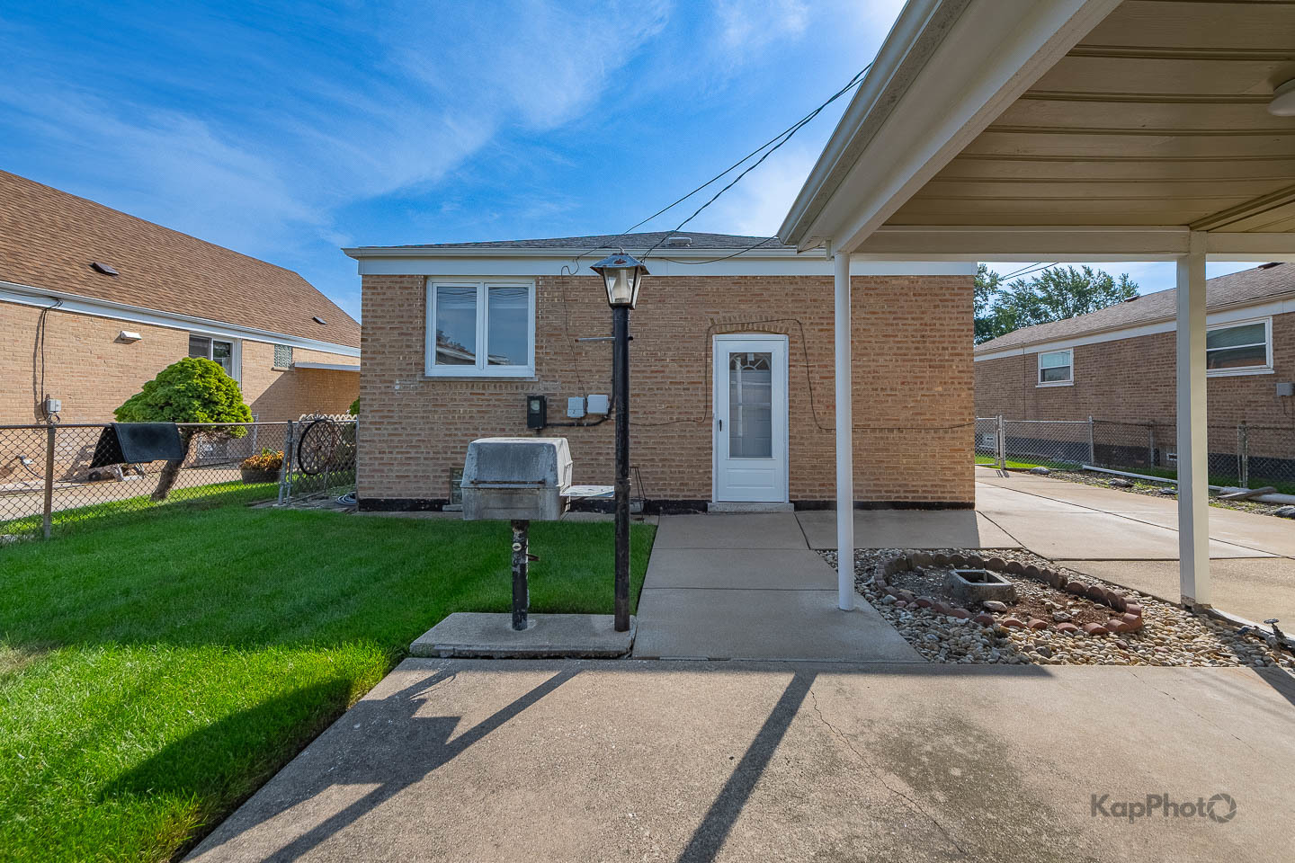7966 S Kolin Avenue Property Photo 24