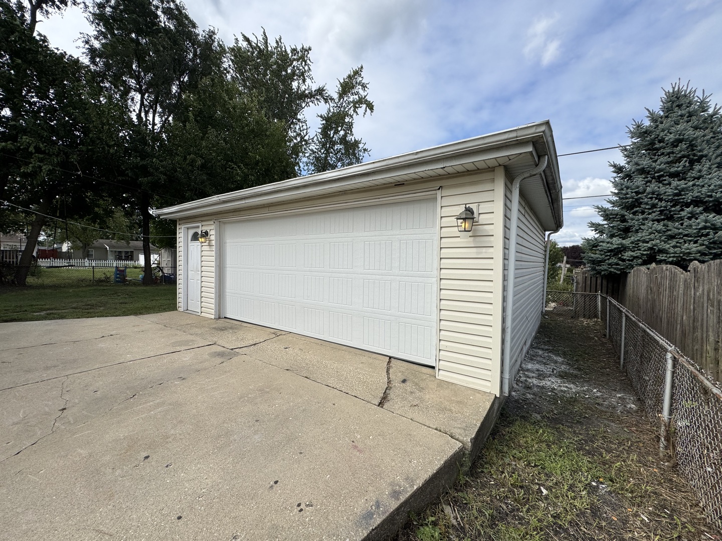 422 Haller Avenue Property Photo 2
